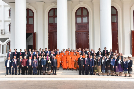 Vientiane front congress highlights unity, poverty reduction goals